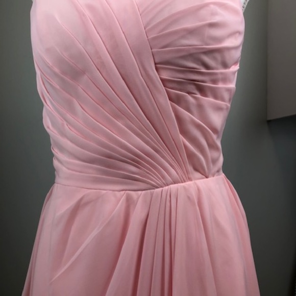 💥Host Pick💥Bridesmaid Dress With Cascading Ruffles .Sz 6 - Picture 13 of 15